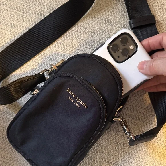 Kate Spade Black Crossbody Bag with Cream Dust Bag - Picture 3 of 15